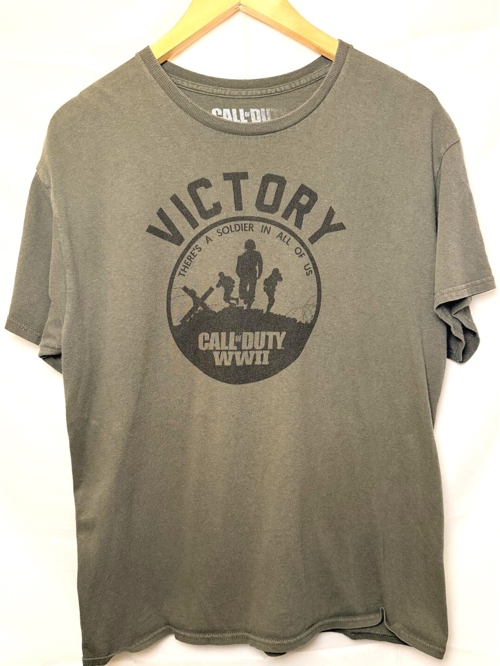 Official Call of Duty WWII Victory T-Shirt 100% Cotton